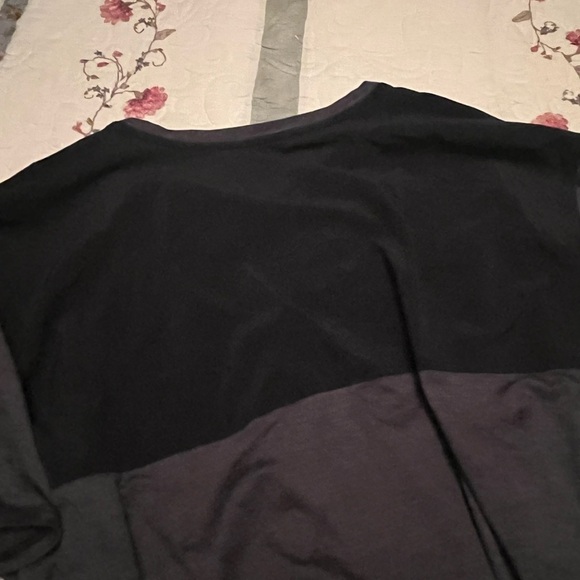 Columbia Sportwear Shirt - Picture 5 of 5